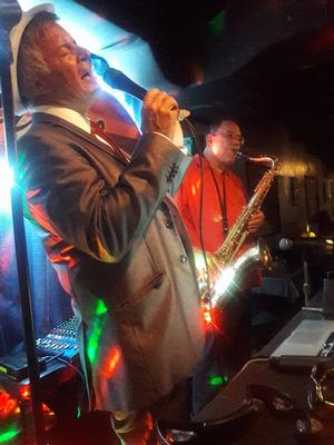 Sammy J & the Saxman