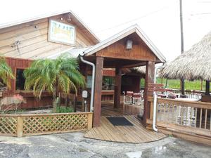 Jack Willie's Bar, Grill, and Tiki
