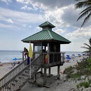 Deerfield Beach Main Parking Lot